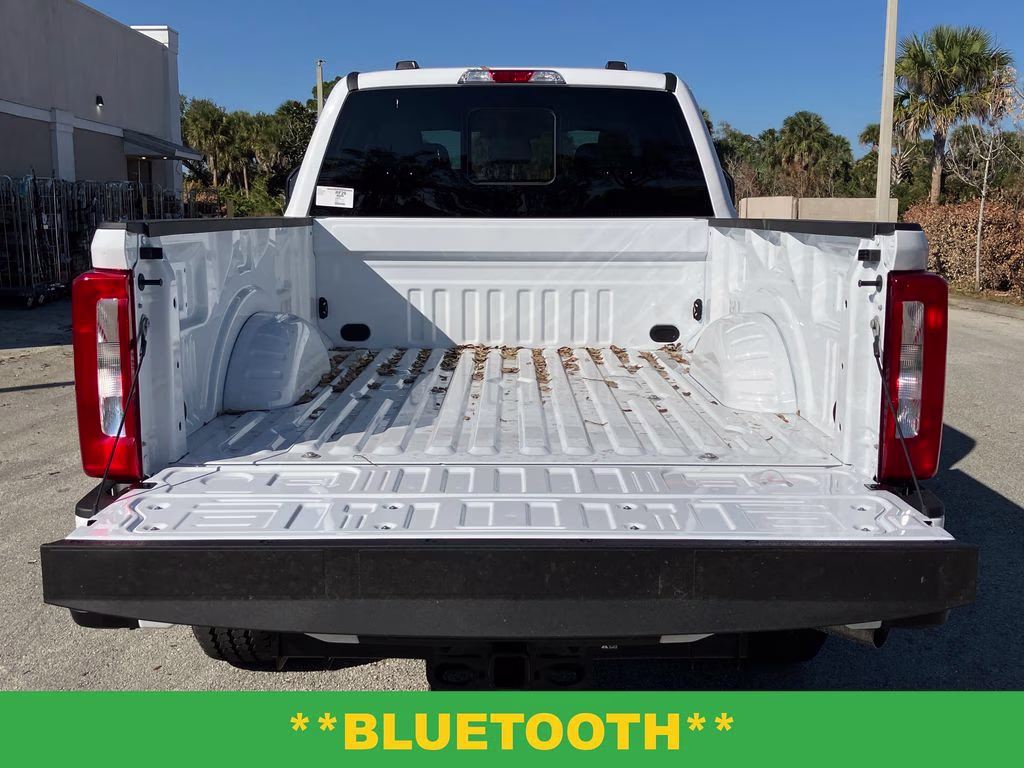 2026 Oxford White Ford Super Duty F-250 SRW STX 4X4 Truck