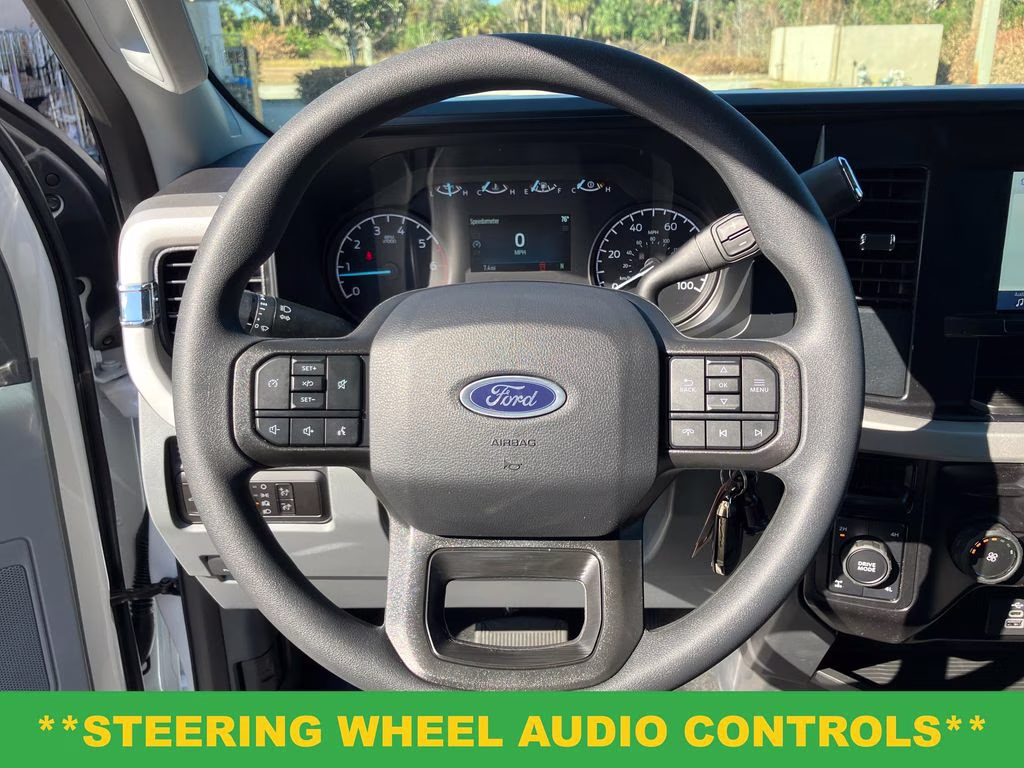 2026 Oxford White Ford Super Duty F-250 SRW STX 4X4 Truck