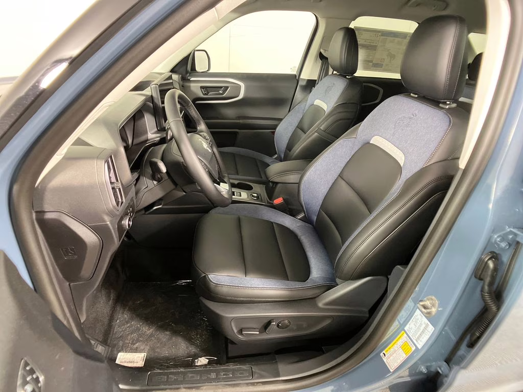 2026 Azure Gray Metallic Tri-Coat Ford Bronco Sport Outer Banks 4X4 SUV