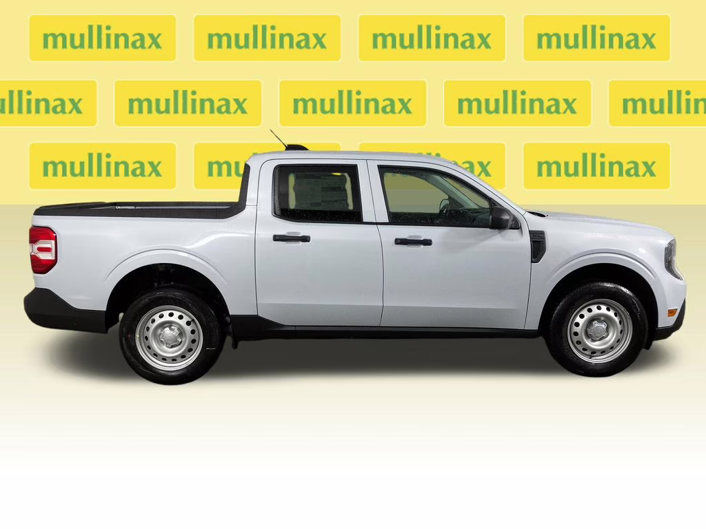 2026 Space White Metallic Ford Maverick XL FWD Truck