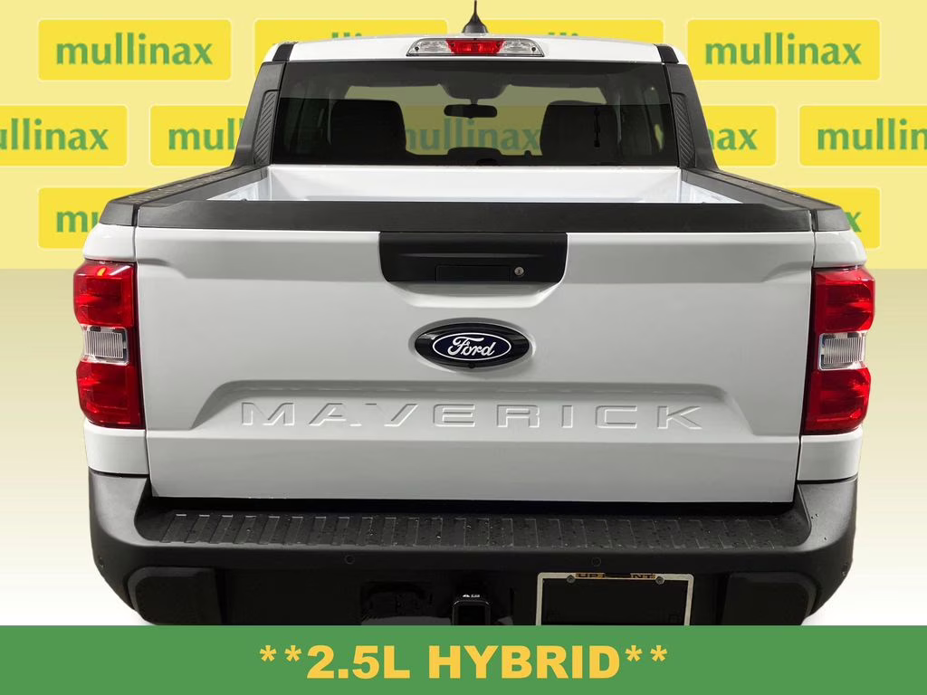 2026 Oxford White Ford Maverick XL AWD Truck