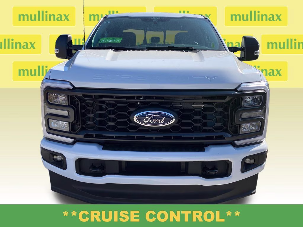 2026 Oxford White Ford Super Duty F-250 SRW STX 4X4 Truck
