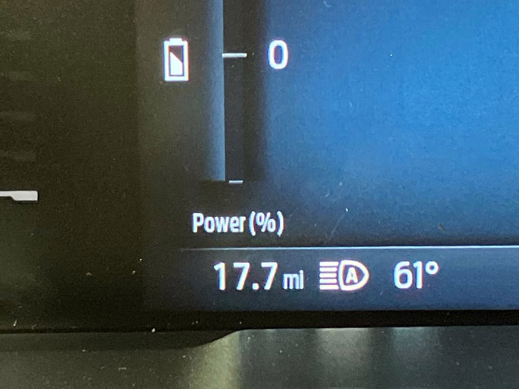 2026 Space White Metallic Ford Maverick XL FWD Truck