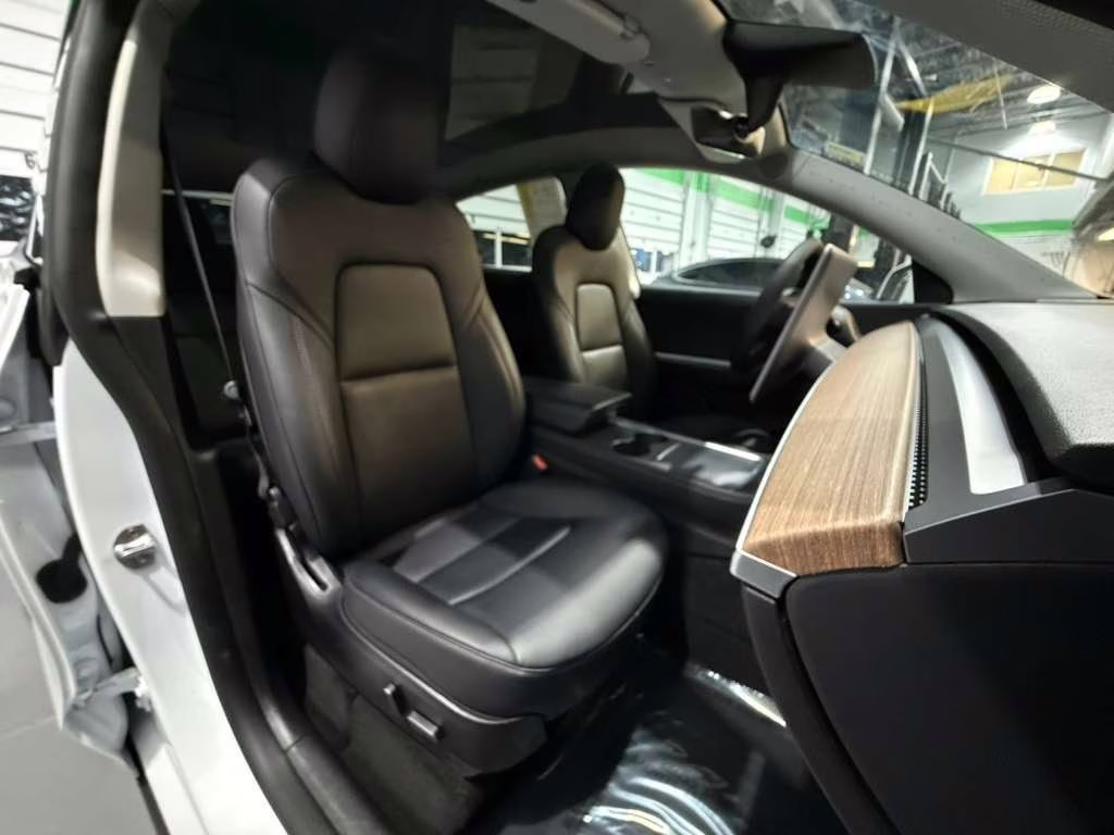 2021 Pearl White Multi-Coat Tesla Model Y Long Range AWD SUV