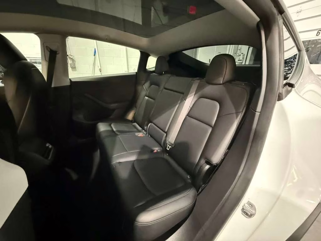 2021 Pearl White Multi-Coat Tesla Model Y Long Range AWD SUV