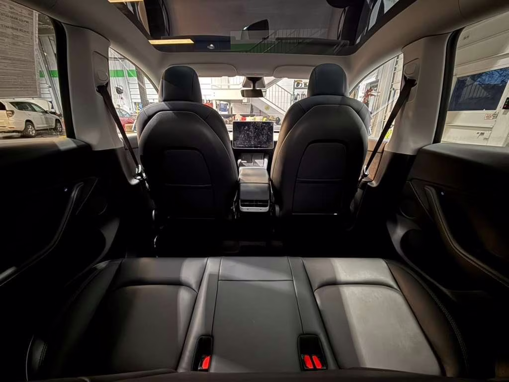 2021 Pearl White Multi-Coat Tesla Model Y Long Range AWD SUV