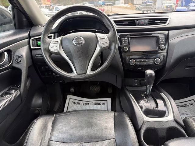 2016 Magnetic Black Nissan Rogue SL AWD SUV