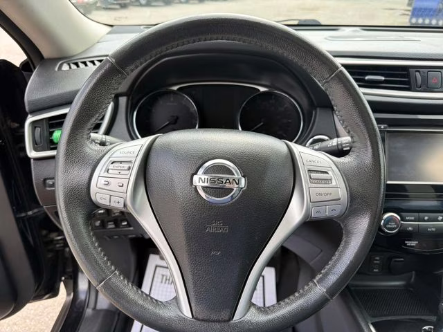 2016 Magnetic Black Nissan Rogue SL AWD SUV