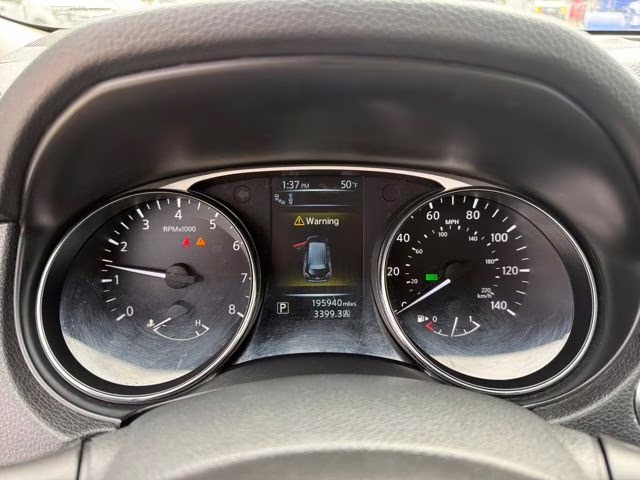 2016 Magnetic Black Nissan Rogue SL AWD SUV