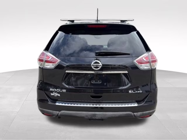 2016 Magnetic Black Nissan Rogue SL AWD SUV