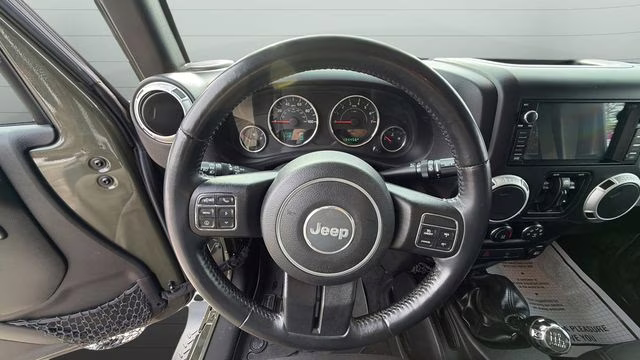 2016 Tank Clearcoat Jeep Wrangler Unlimited Sahara 4X4 SUV