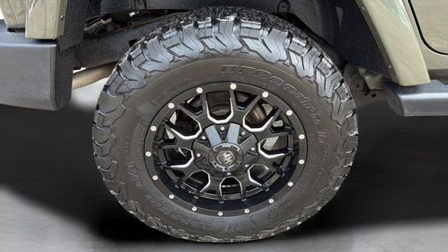 2016 Tank Clearcoat Jeep Wrangler Unlimited Sahara 4X4 SUV