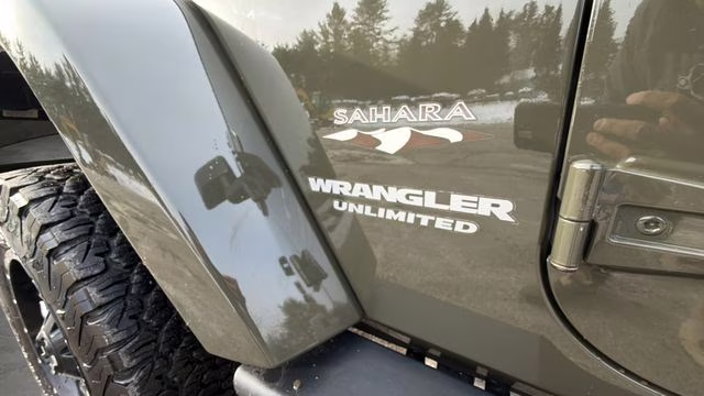 2016 Tank Clearcoat Jeep Wrangler Unlimited Sahara 4X4 SUV