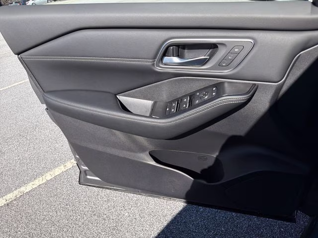 2026 Gun Metallic Nissan Rogue Platinum AWD SUV