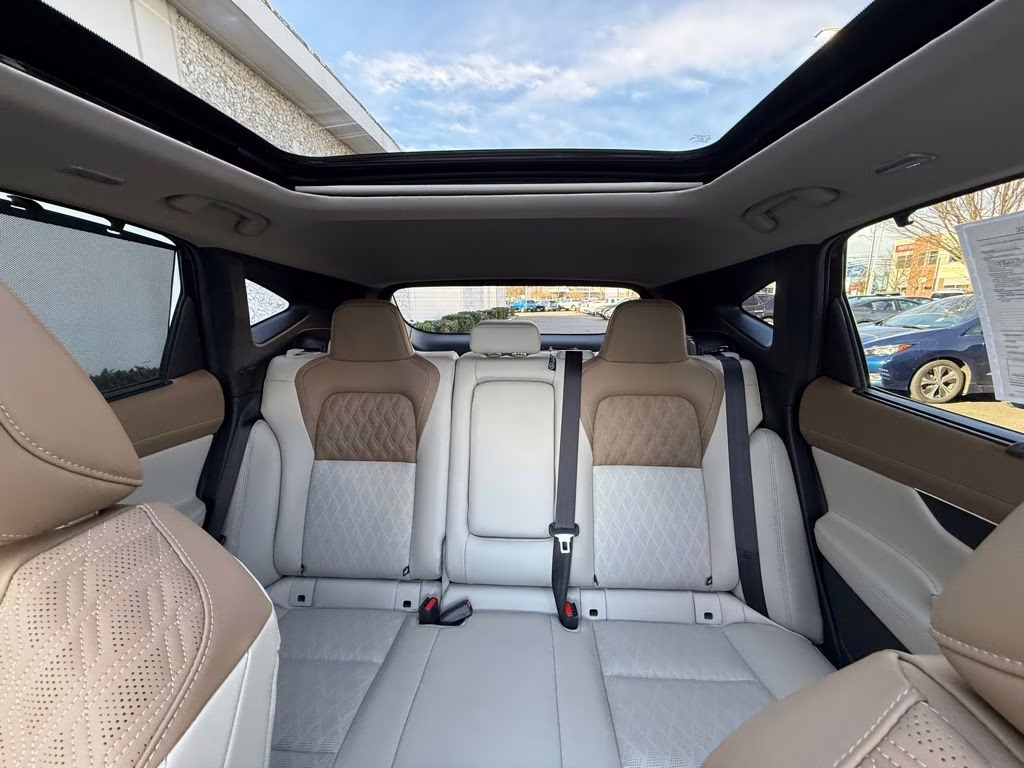 2025 Scarlet Ember Tintcoat Nissan Murano Platinum AWD SUV