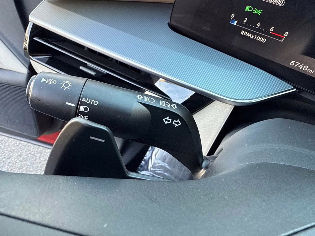 2025 Scarlet Ember Tintcoat Nissan Murano Platinum AWD SUV