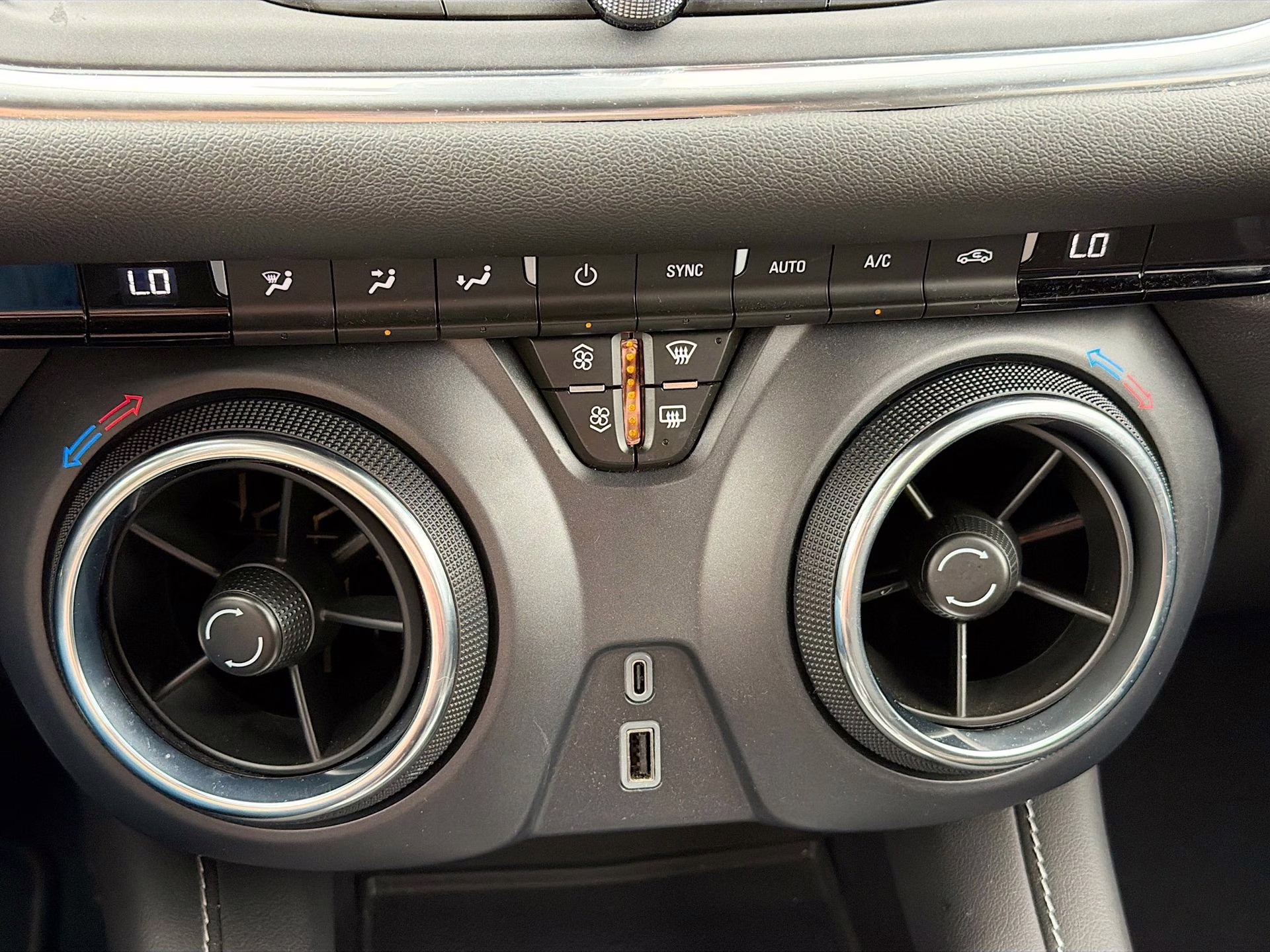 2023 Summit White Chevrolet Blazer LT FWD SUV