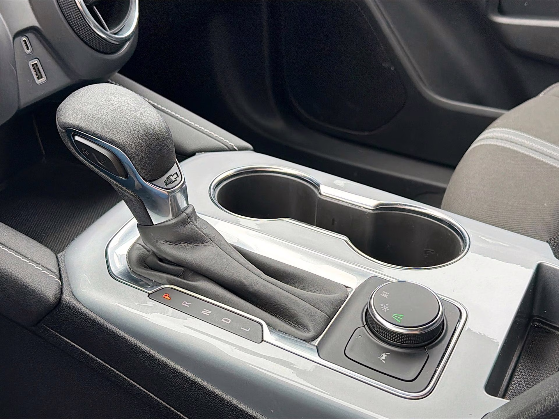 2023 Summit White Chevrolet Blazer LT FWD SUV