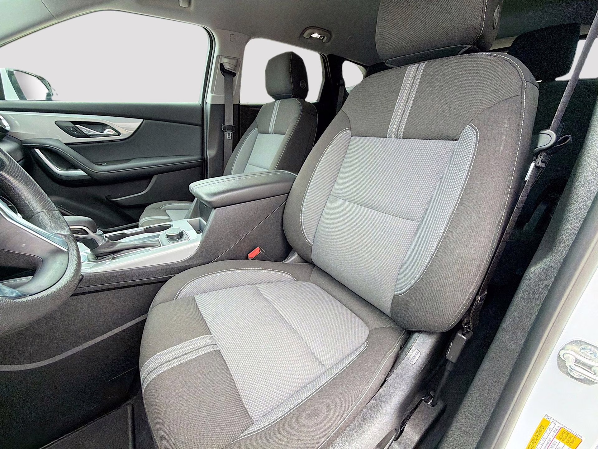 2023 Summit White Chevrolet Blazer LT FWD SUV