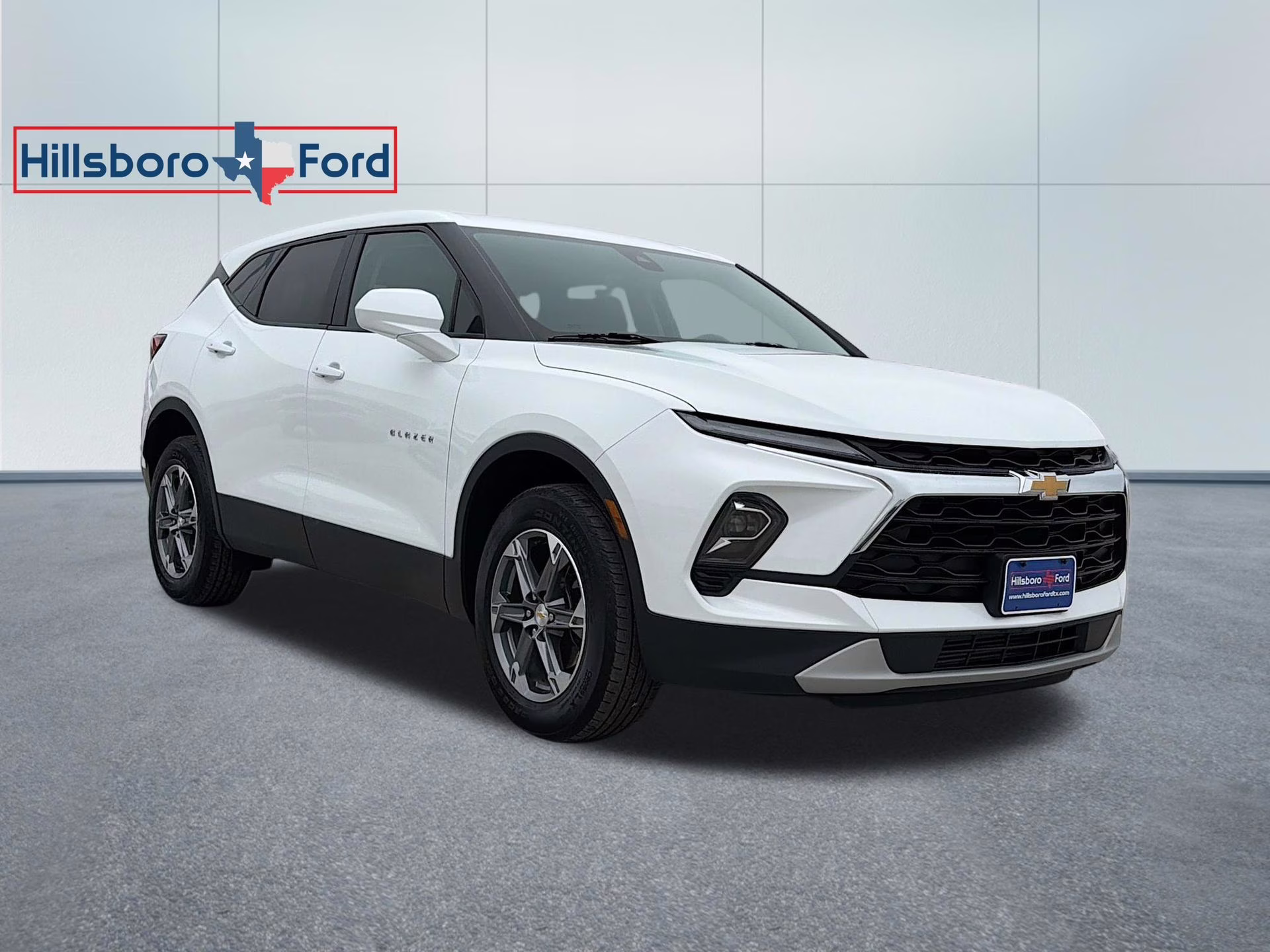 2023 Summit White Chevrolet Blazer LT FWD SUV
