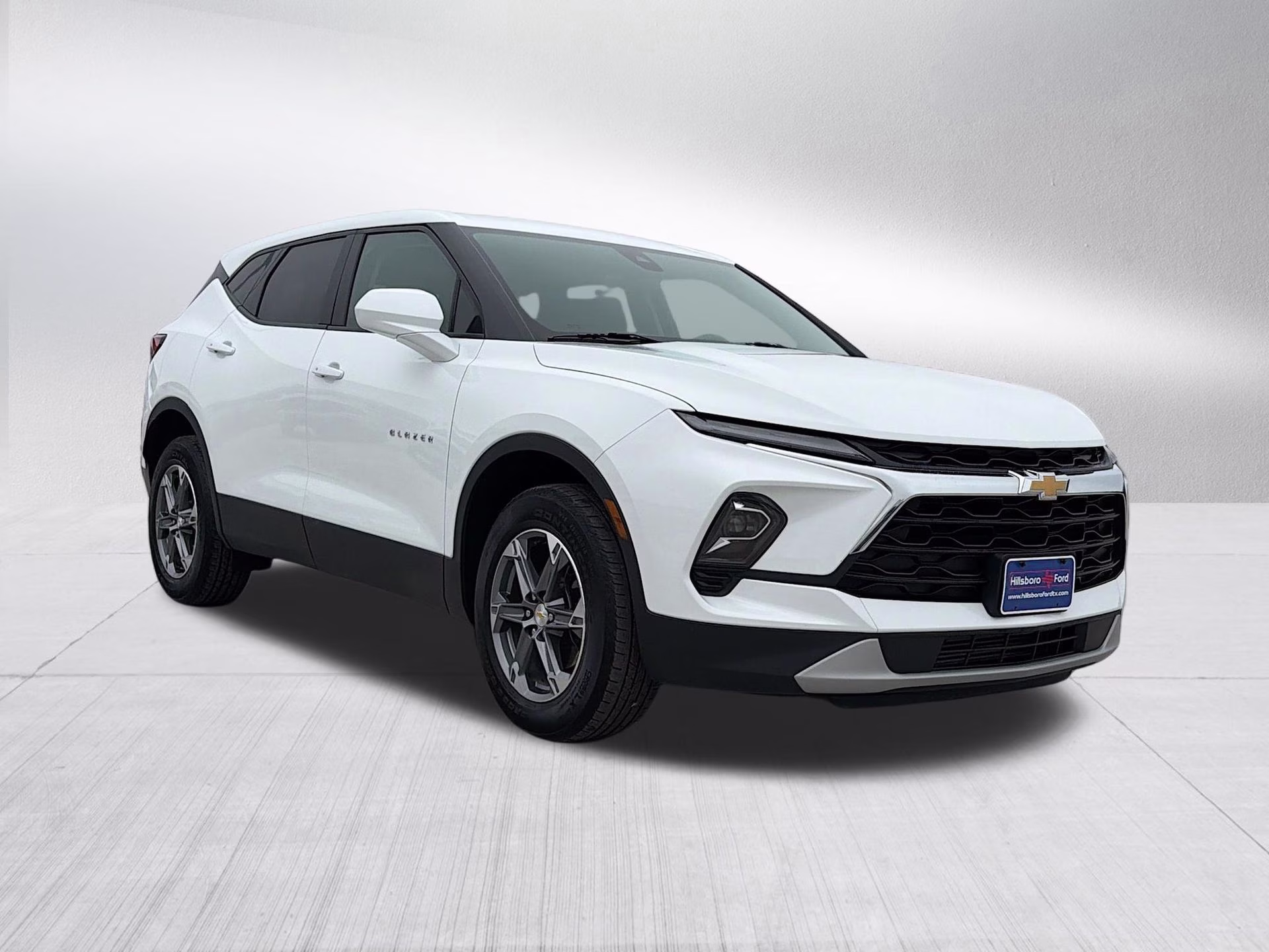 2023 Summit White Chevrolet Blazer LT FWD SUV