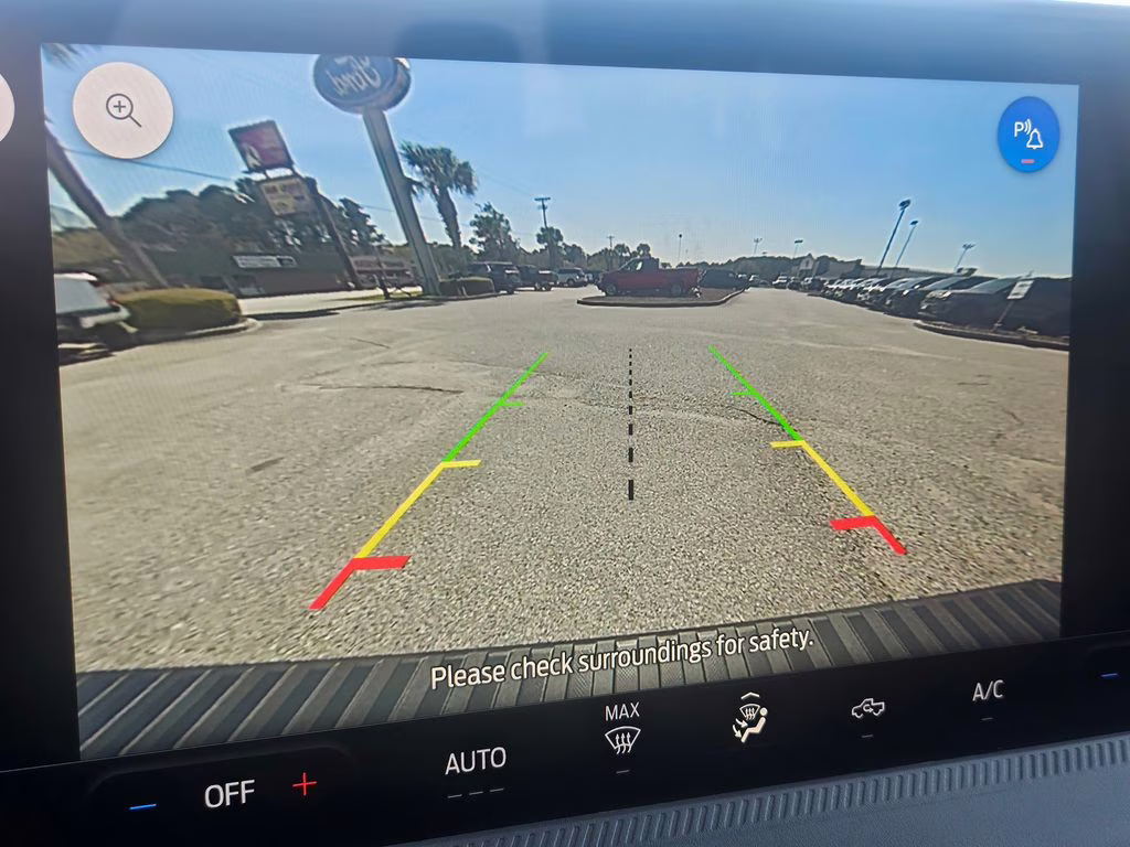 2026 Space White Metallic Ford Maverick XL FWD Truck