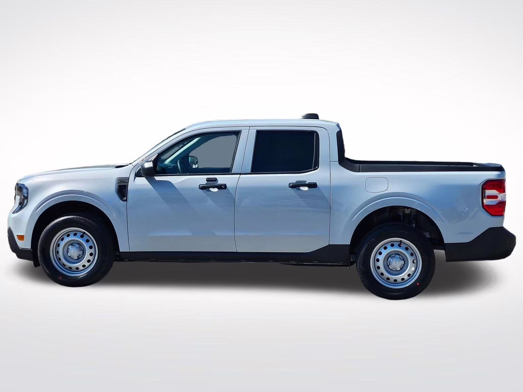 2026 Space White Metallic Ford Maverick XL FWD Truck