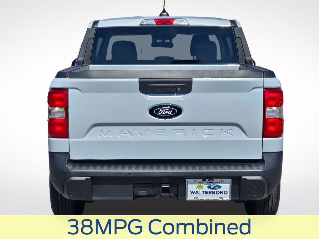 2026 Space White Metallic Ford Maverick XL FWD Truck