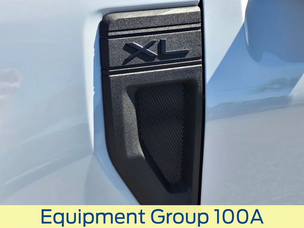 2026 Space White Metallic Ford Maverick XL FWD Truck