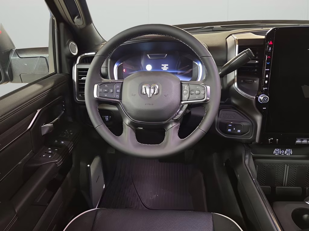 2026 Diamond Black Crystal Pearlcoat Ram 2500 Laramie 4X4 Truck