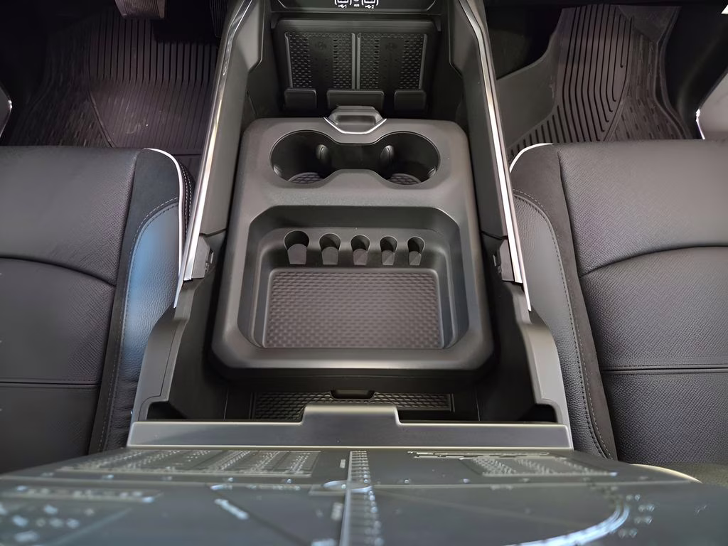 2026 Diamond Black Crystal Pearlcoat Ram 2500 Laramie 4X4 Truck