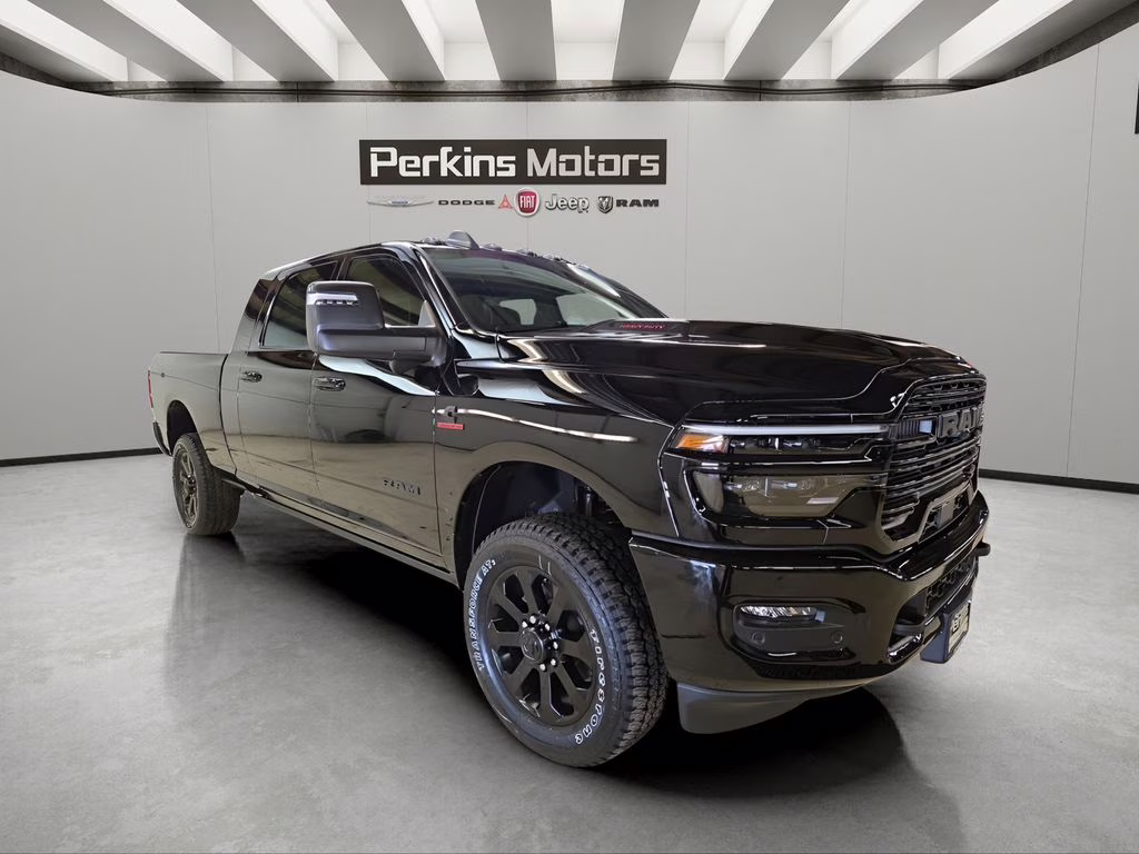 2026 Diamond Black Crystal Pearlcoat Ram 2500 Laramie 4X4 Truck