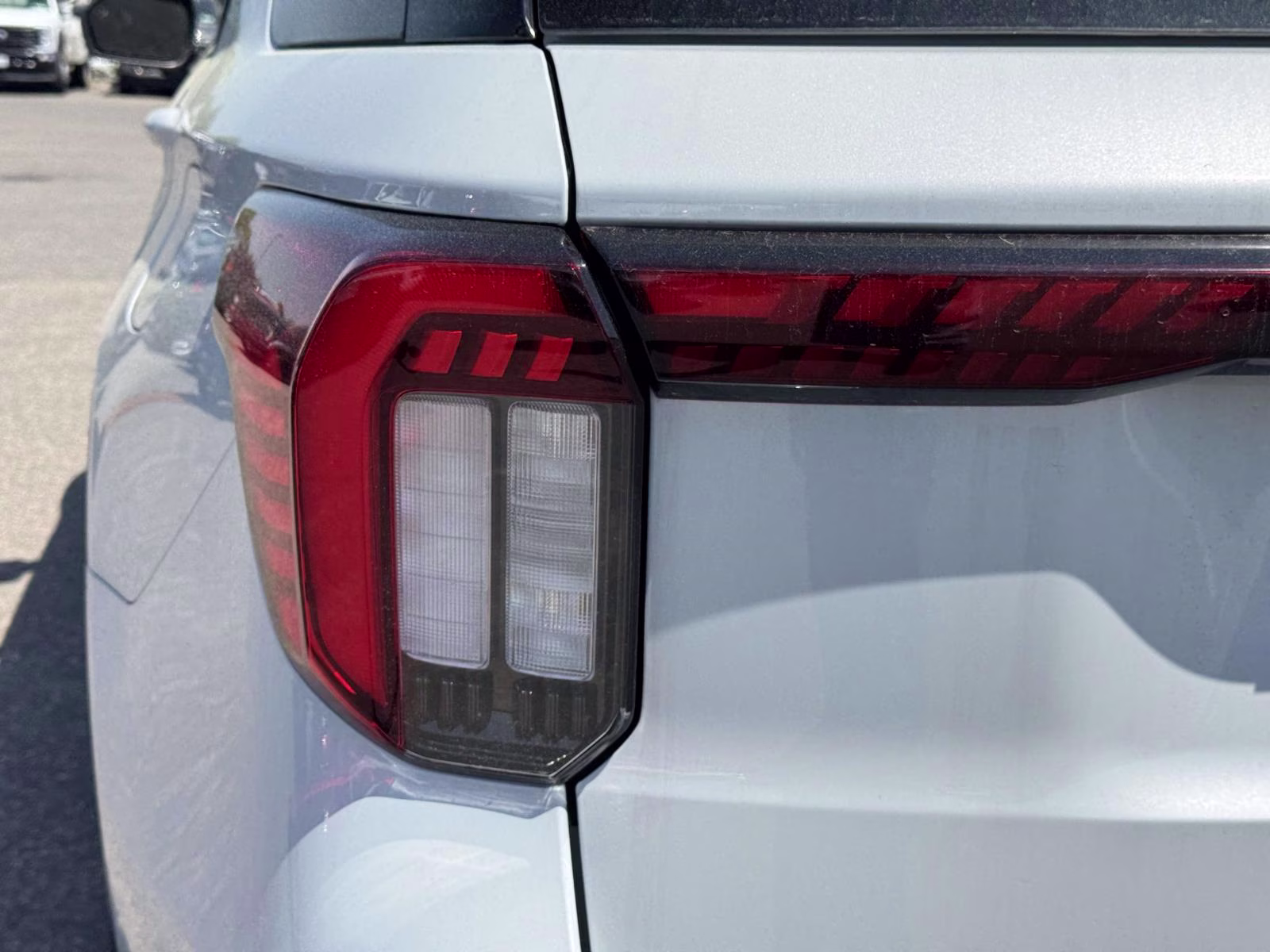 2026 Space White Metallic Ford Explorer Active w/100A Pkg 4WD 4X4 SUV