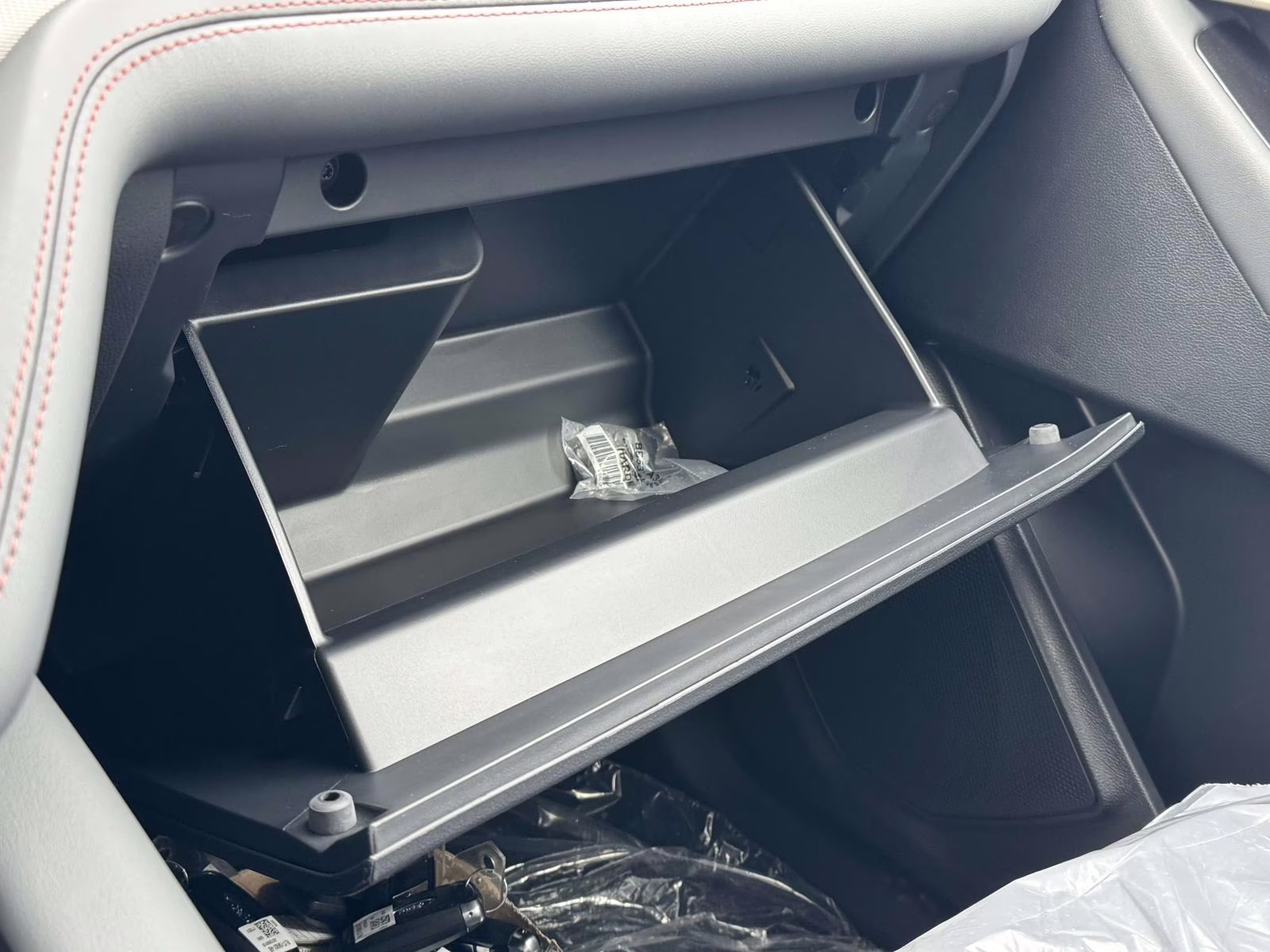 2026 Agate Black Metallic Ford Explorer Active w/200A Pkg 4WD 4X4 SUV