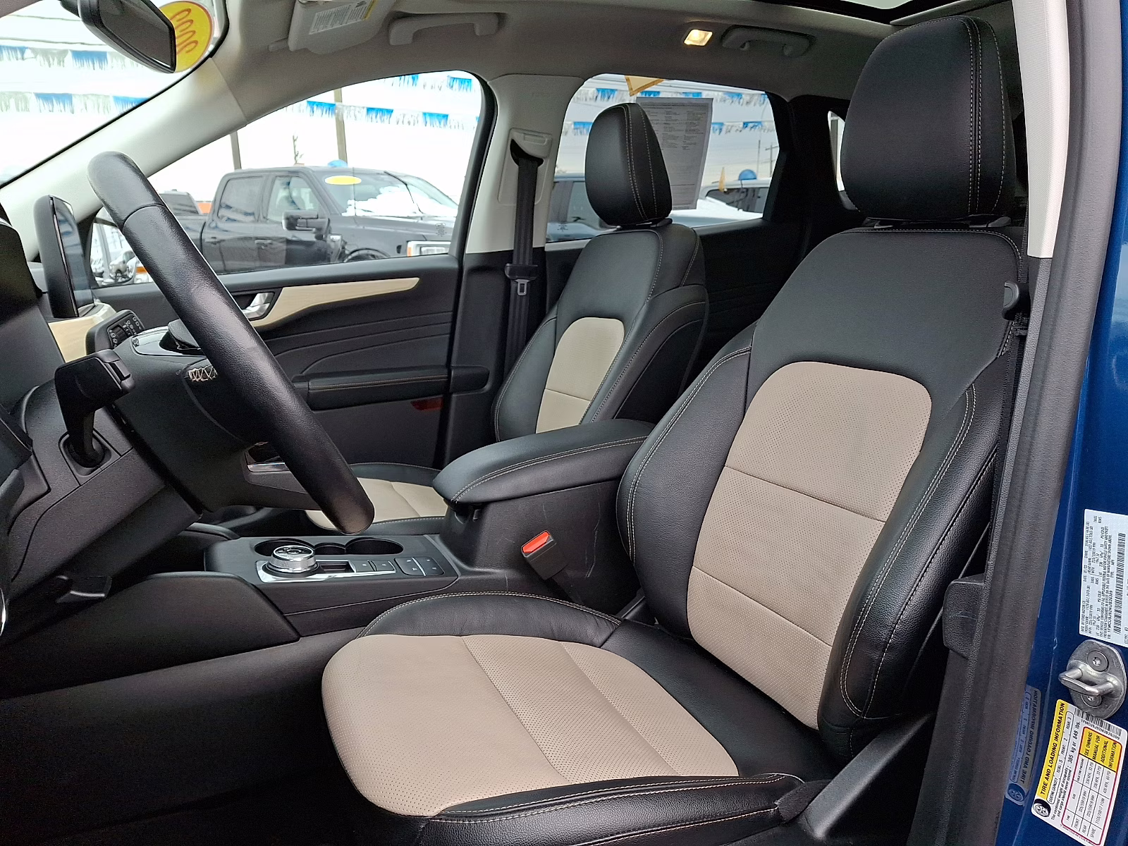 2022 Atlas Blue Metallic - B3 Ford Escape Titanium AWD