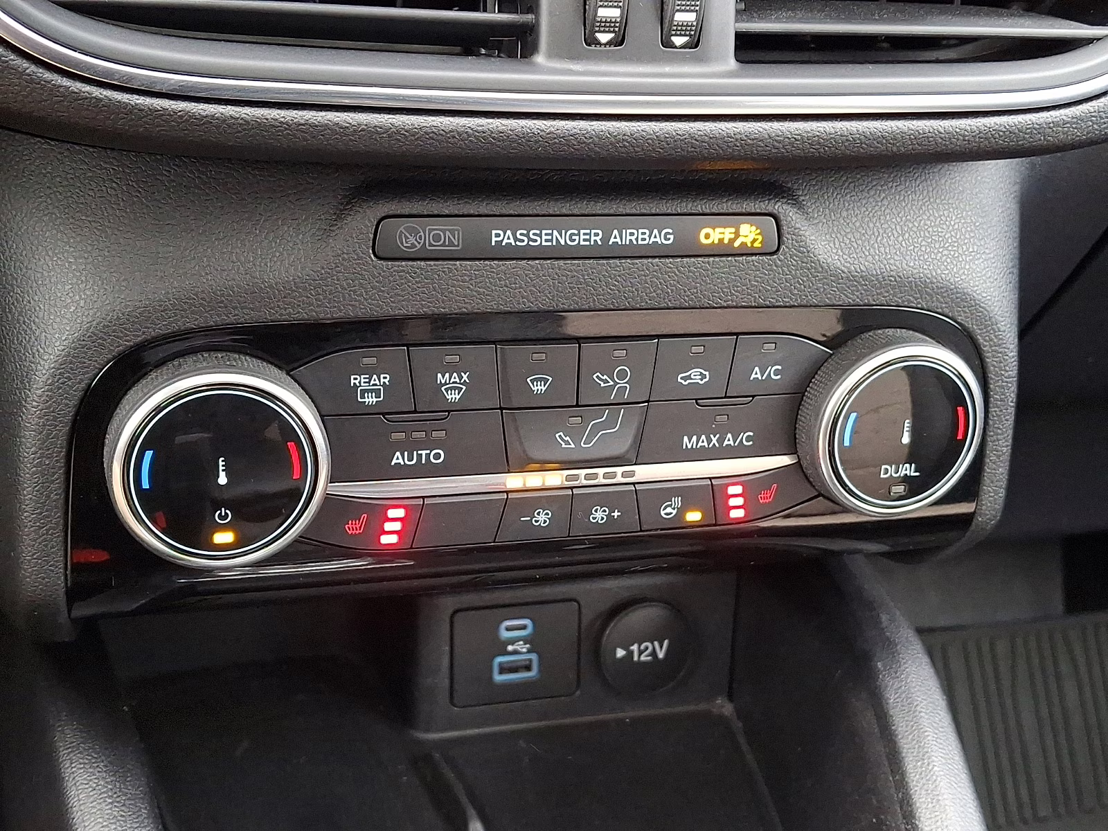 2022 Atlas Blue Metallic - B3 Ford Escape Titanium AWD