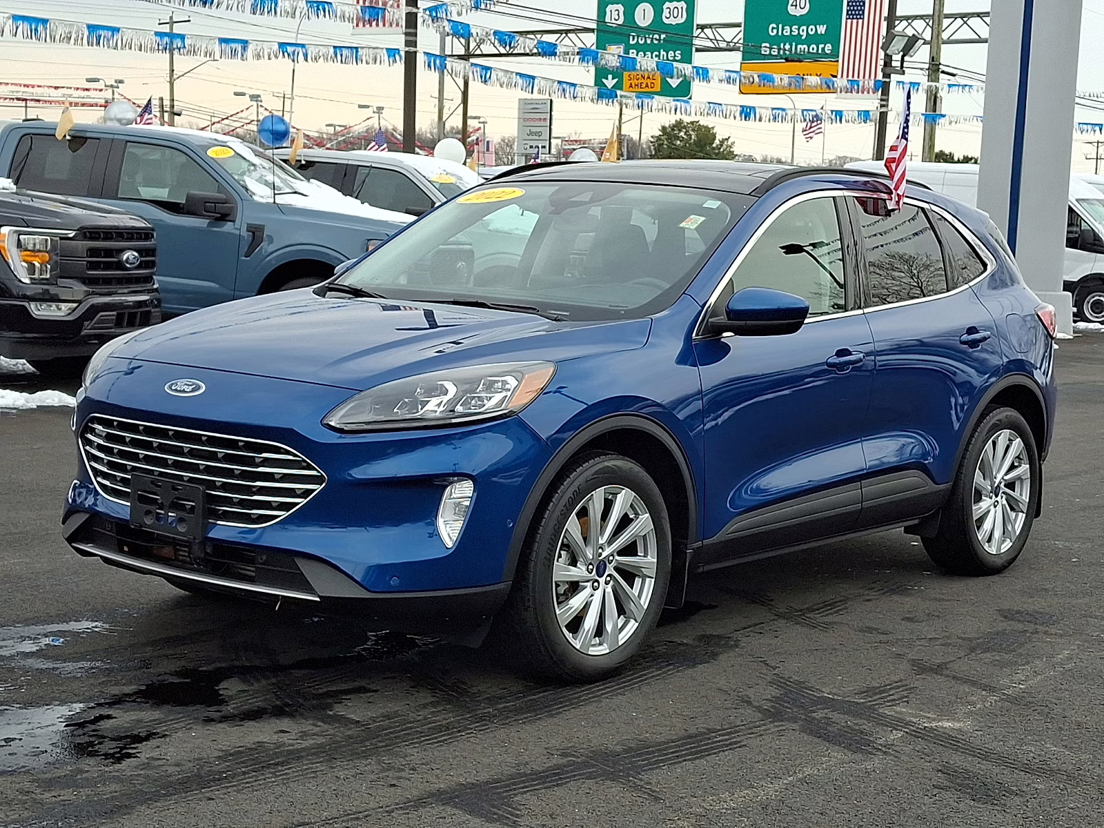 2022 Atlas Blue Metallic - B3 Ford Escape Titanium AWD