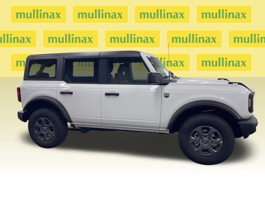2025 White Ford Bronco Big Bend 4X4 SUV