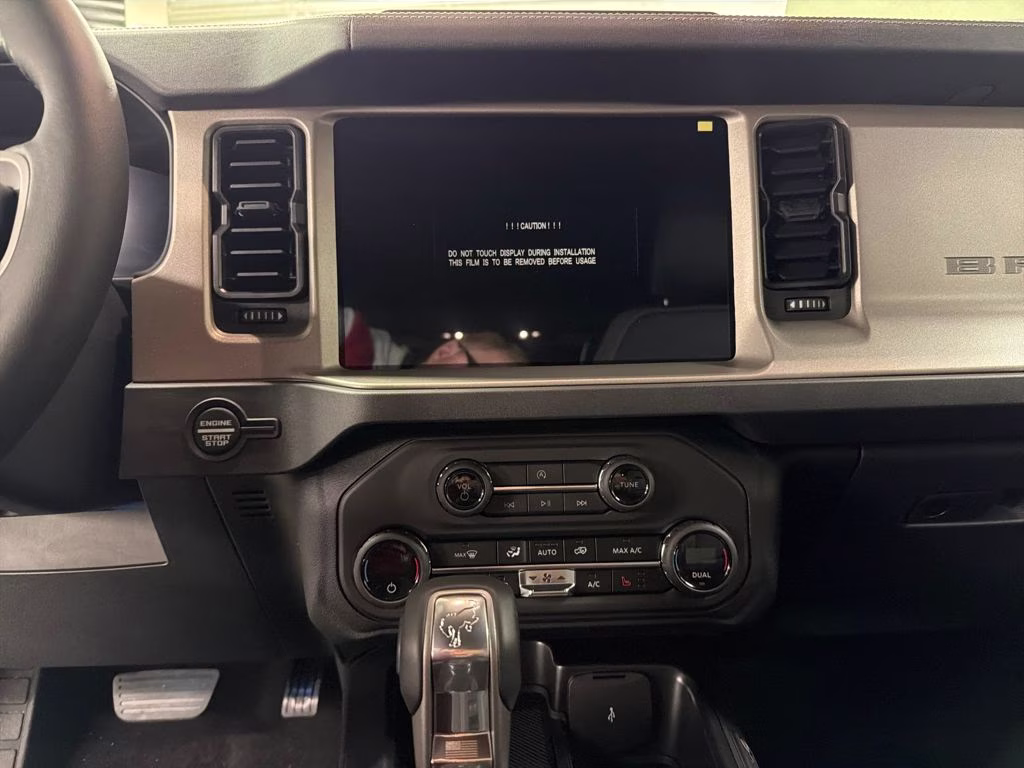 2025 MARSH GRAY Ford Bronco Outer Banks 4X4 SUV