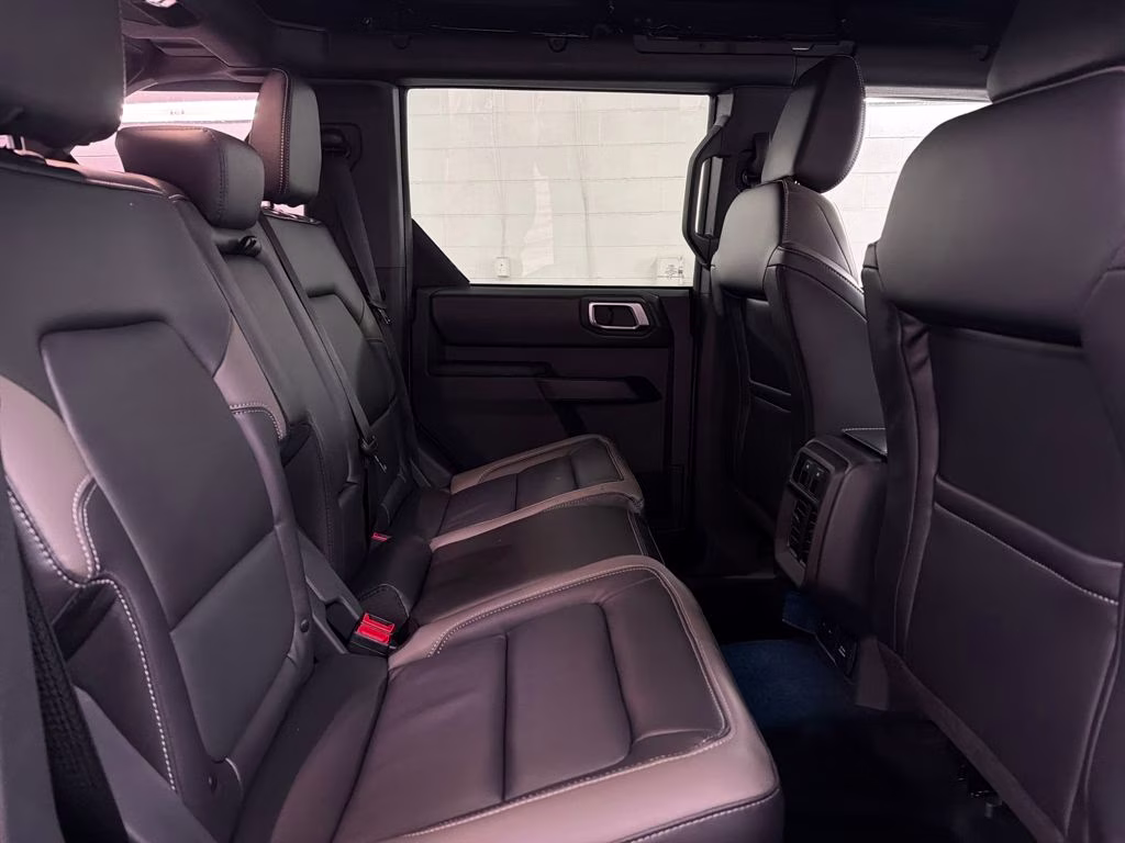 2025 MARSH GRAY Ford Bronco Outer Banks 4X4 SUV
