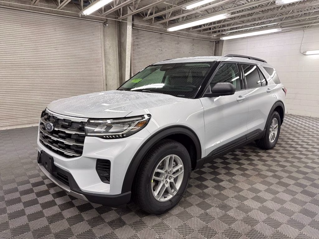 2026 SPACE SILVER Ford Explorer Active RWD SUV