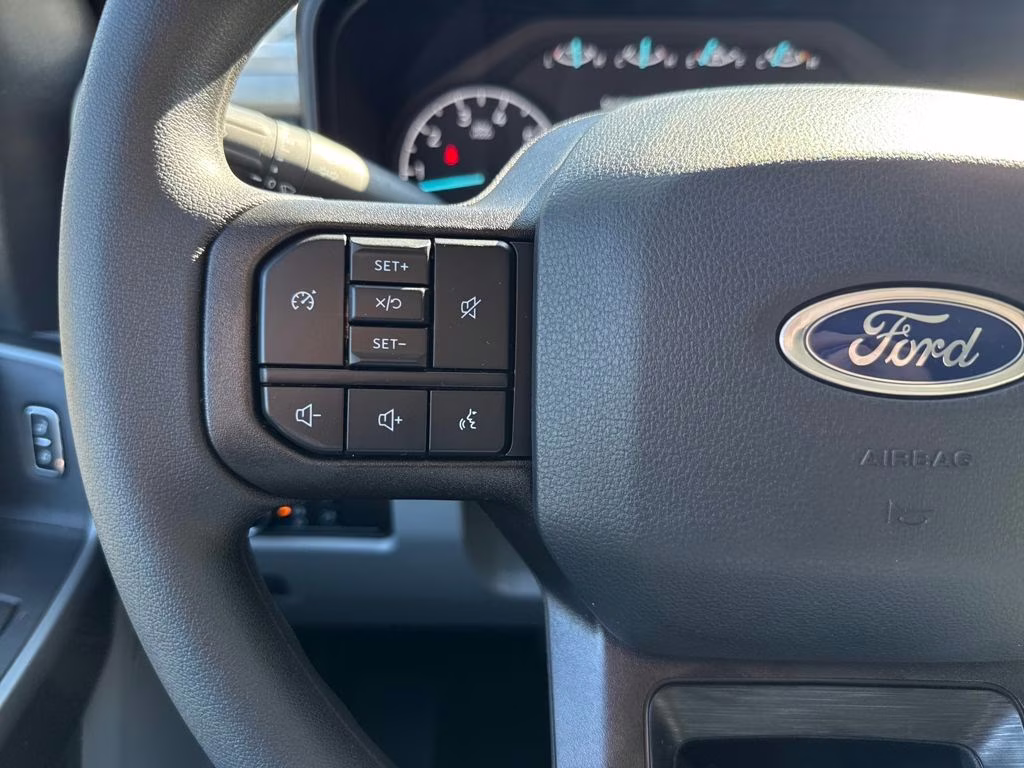 2026 AGATE BLACK Ford Super Duty F-250 SRW STX 4X4 Truck