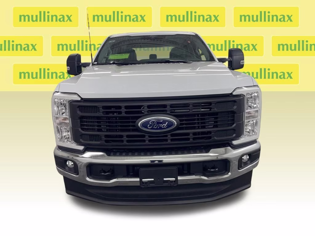 2026 Oxford White Ford Super Duty F-250 SRW XL 4X4 Truck