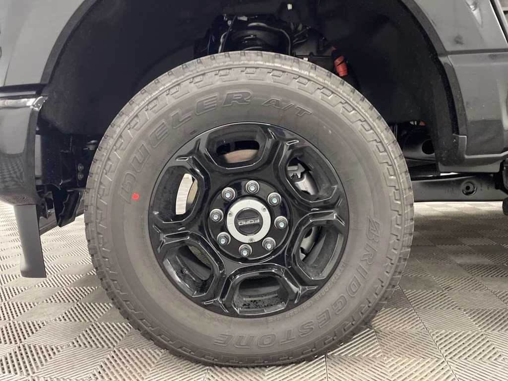2026 AGATE BLACK Ford Super Duty F-250 SRW STX 4X4 Truck