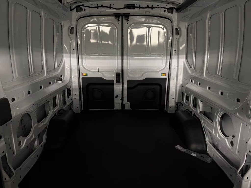 2026 OXFORD WHITE Ford Transit-250 XL RWD Van
