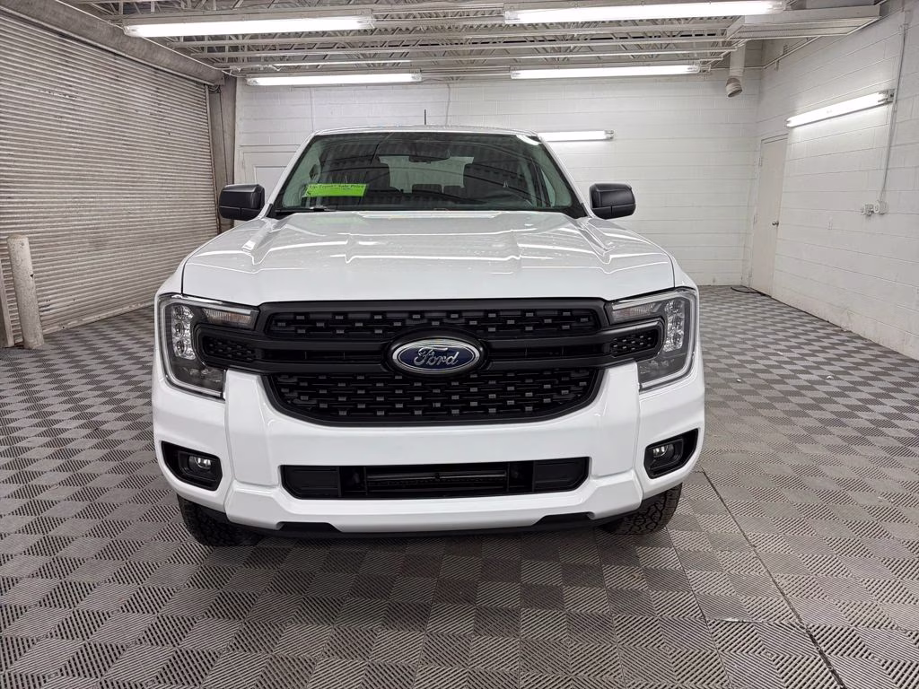 2025 OXFORD WHITE Ford Ranger STX RWD Truck