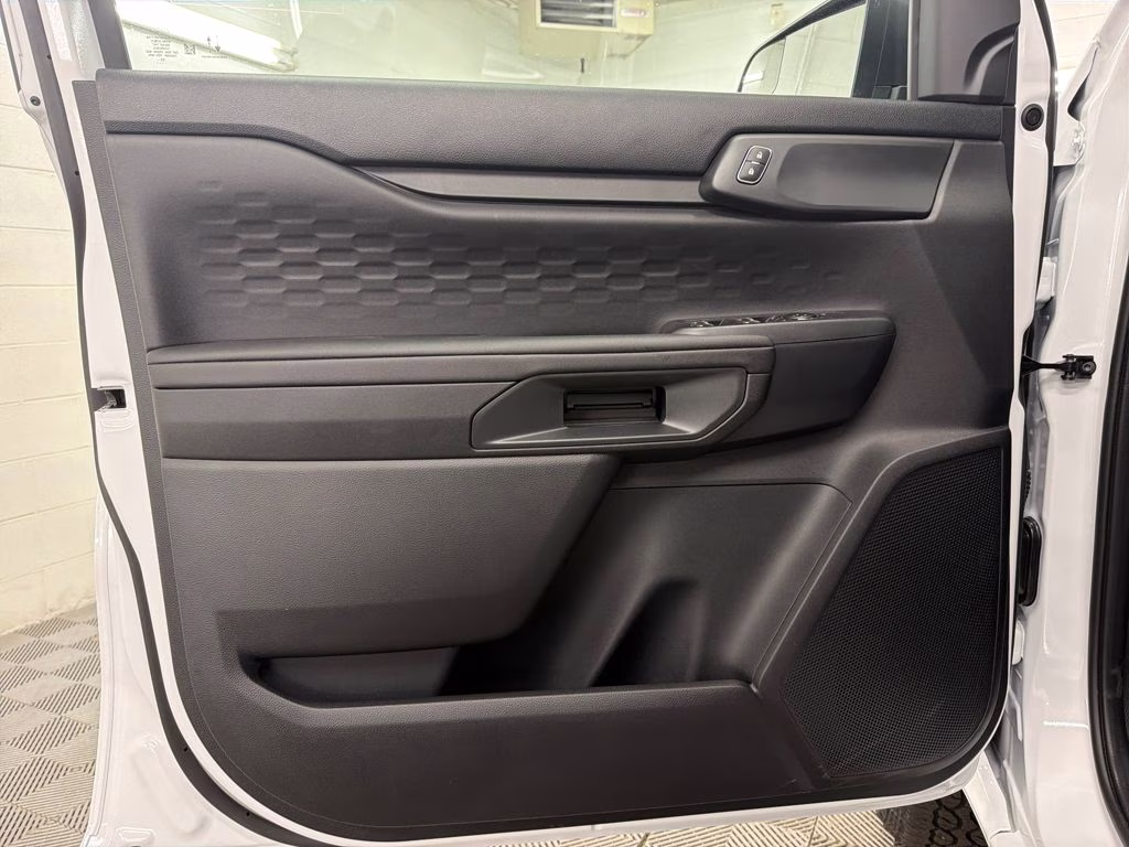 2025 OXFORD WHITE Ford Ranger STX RWD Truck