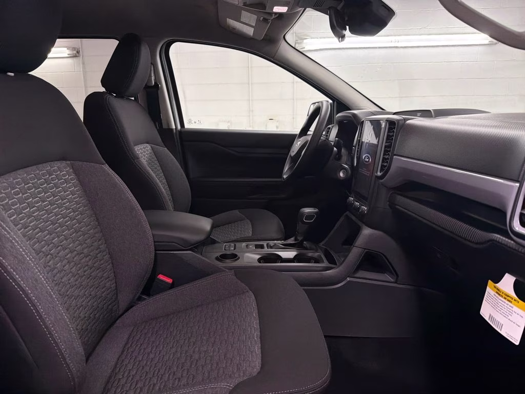 2025 OXFORD WHITE Ford Ranger STX RWD Truck