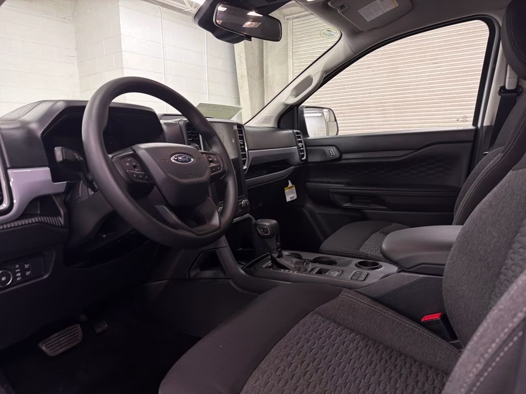 2025 OXFORD WHITE Ford Ranger STX RWD Truck