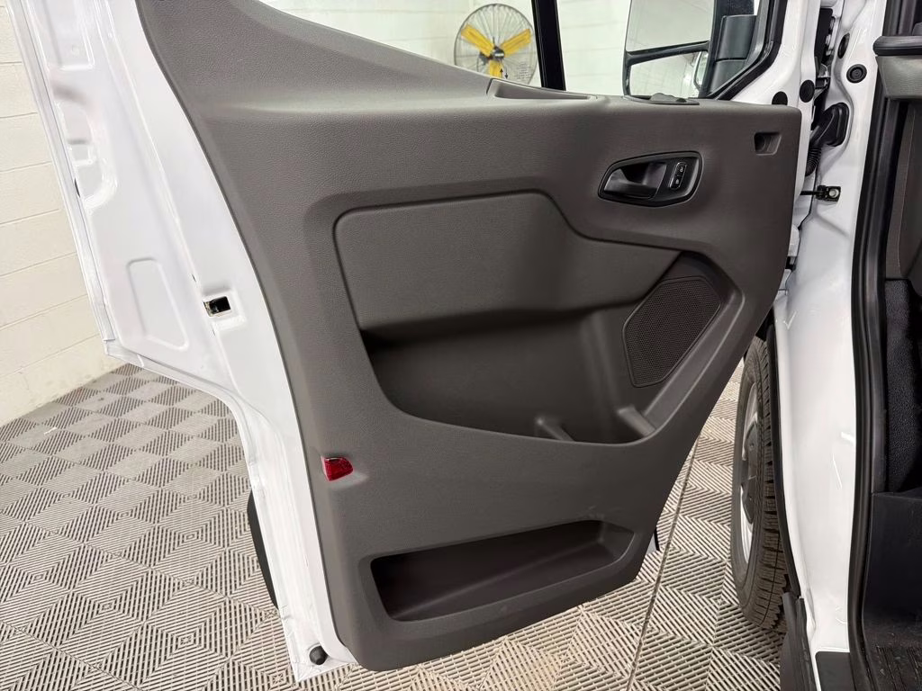2026 OXFORD WHITE Ford Transit-150 XL RWD Van